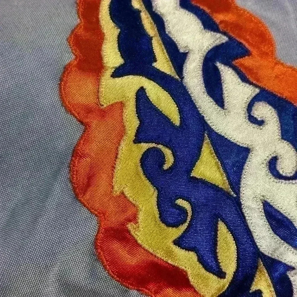 Michigan Avenue Men’s 2XL Long Sleeve Button Down. Tribal Design Shirt. Blue - Picture 2 of 6